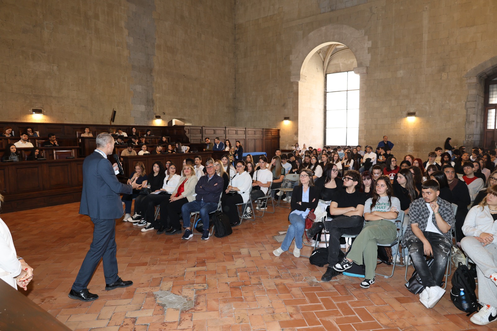 Marciani e Amato: «Con i PCTO facciamo crescere il protagonismo civico dei nostri giovani»