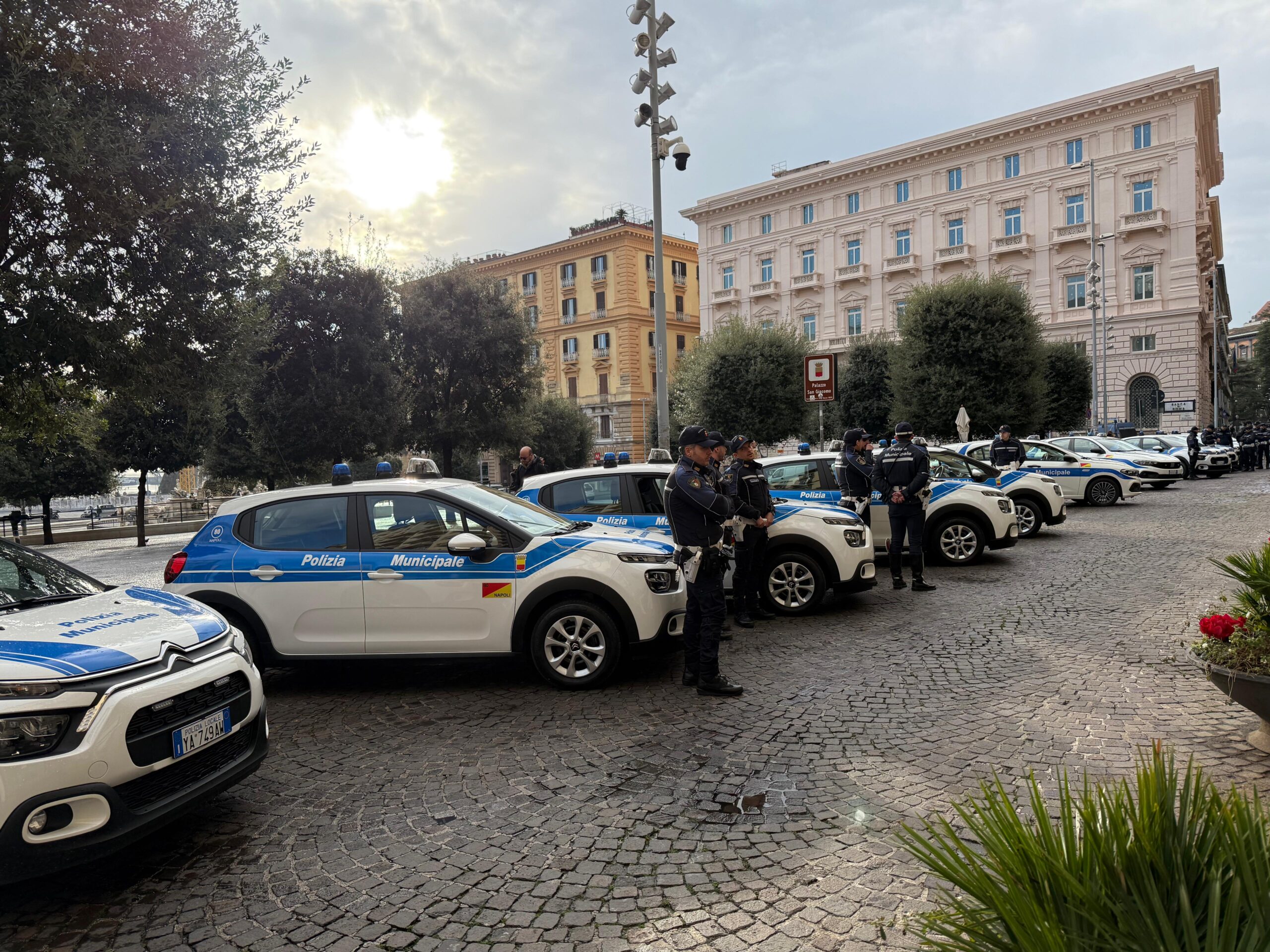 Presentato il nuovo parco auto della Polizia Locale