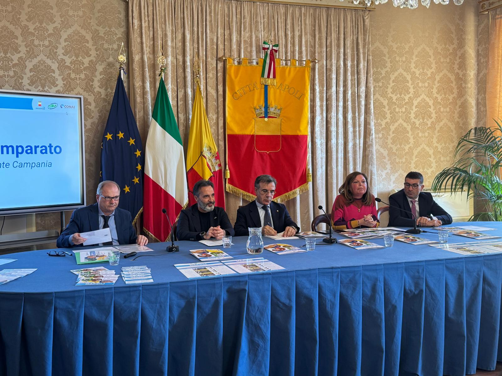 "Napoli Differente nel Cuore"