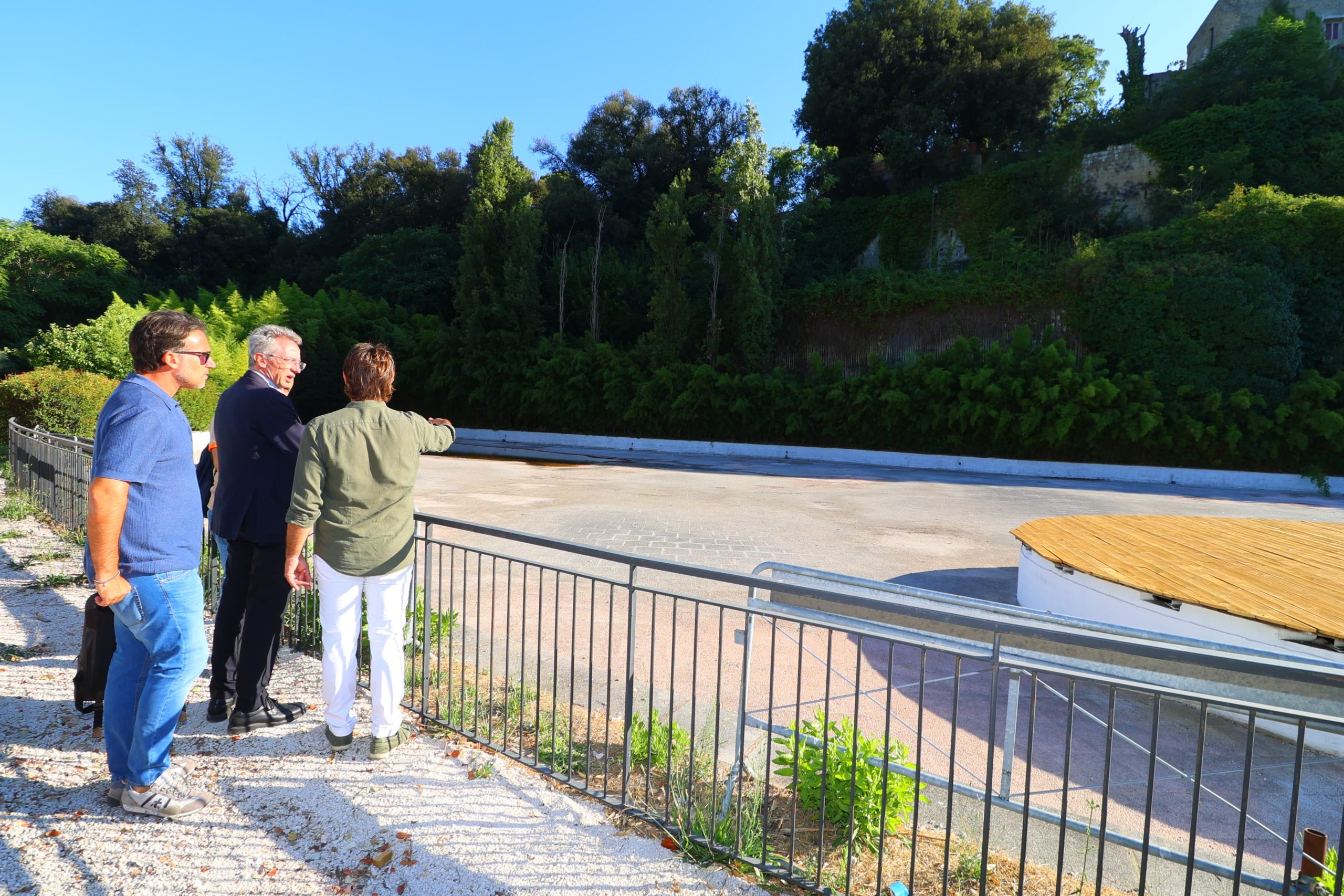 Riaperto al pubblico il Parco del Viale del Poggio, un grande polmone verde che si affaccia sulla città