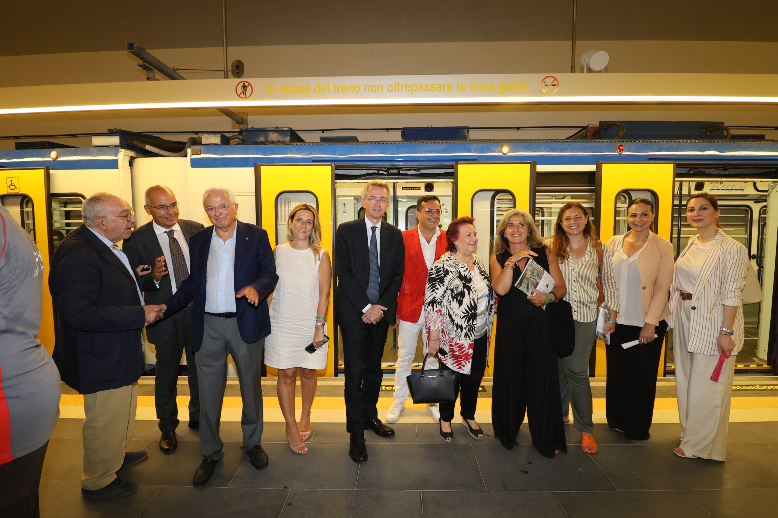 Corsa inaugurale della Linea 6 della Metropolitana