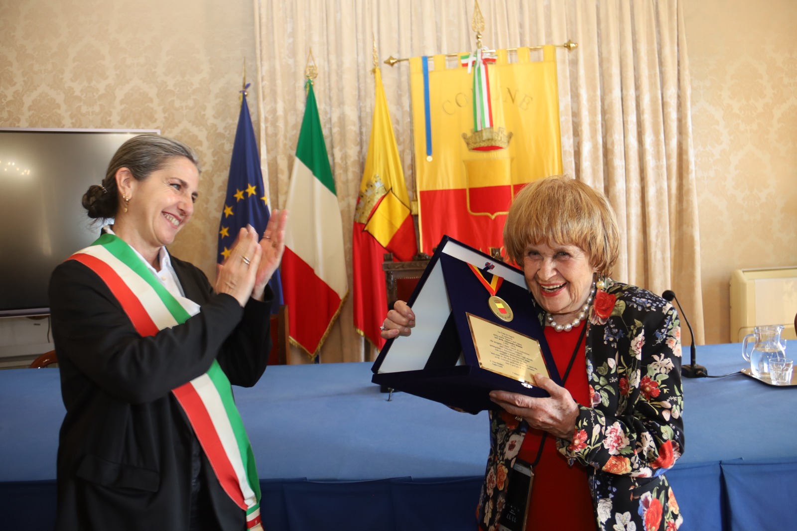 Conferimento medaglia ad Alessandro Rimini