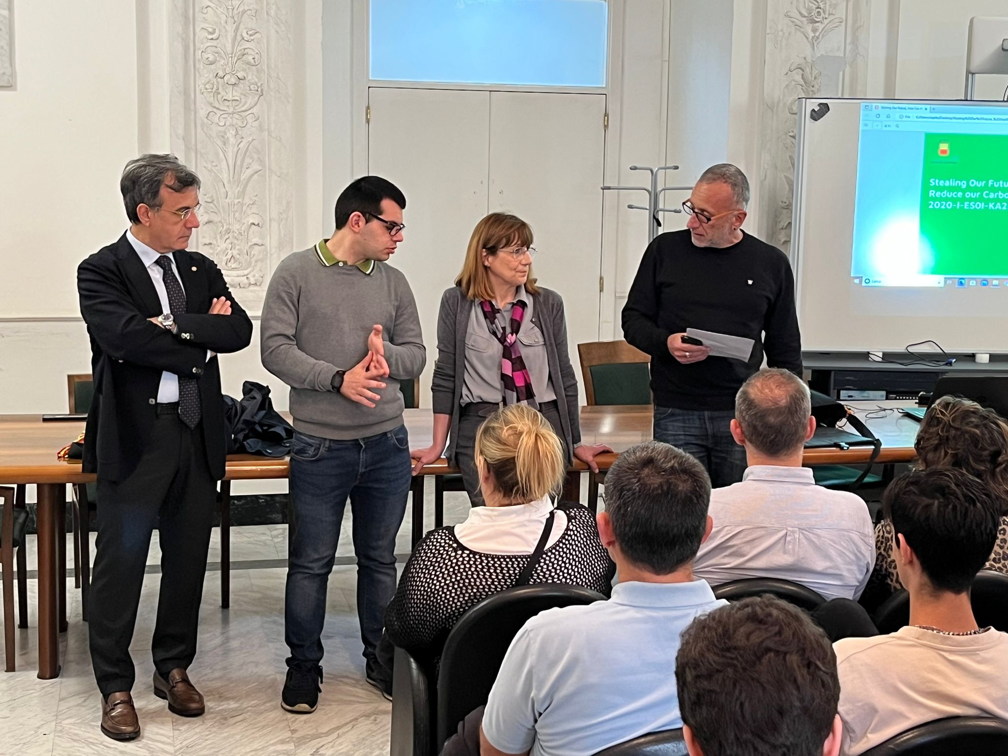 In Comune una delegazione di studenti dell'istituto Giordani