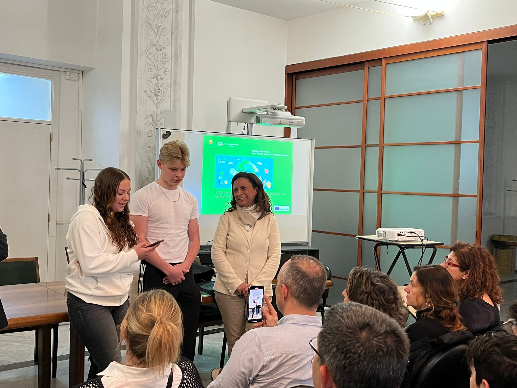 In Comune una delegazione di studenti dell'istituto Giordani