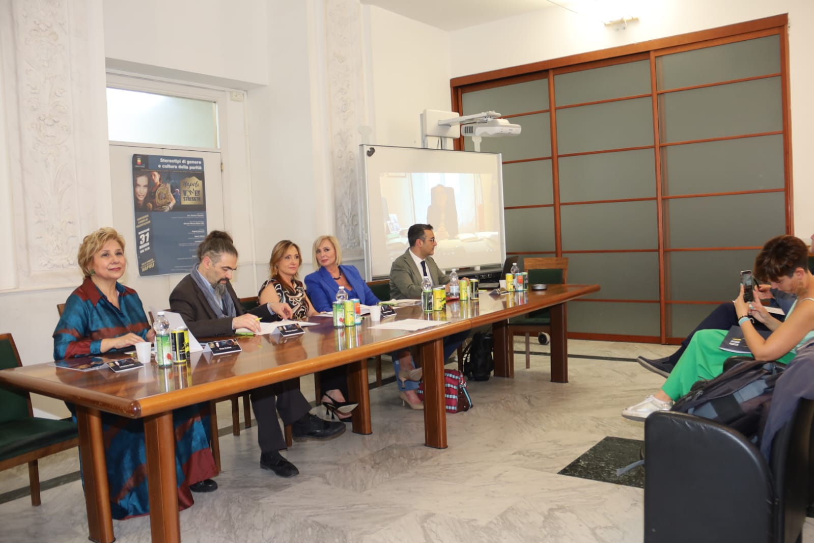 Napoli "Women strenght games"