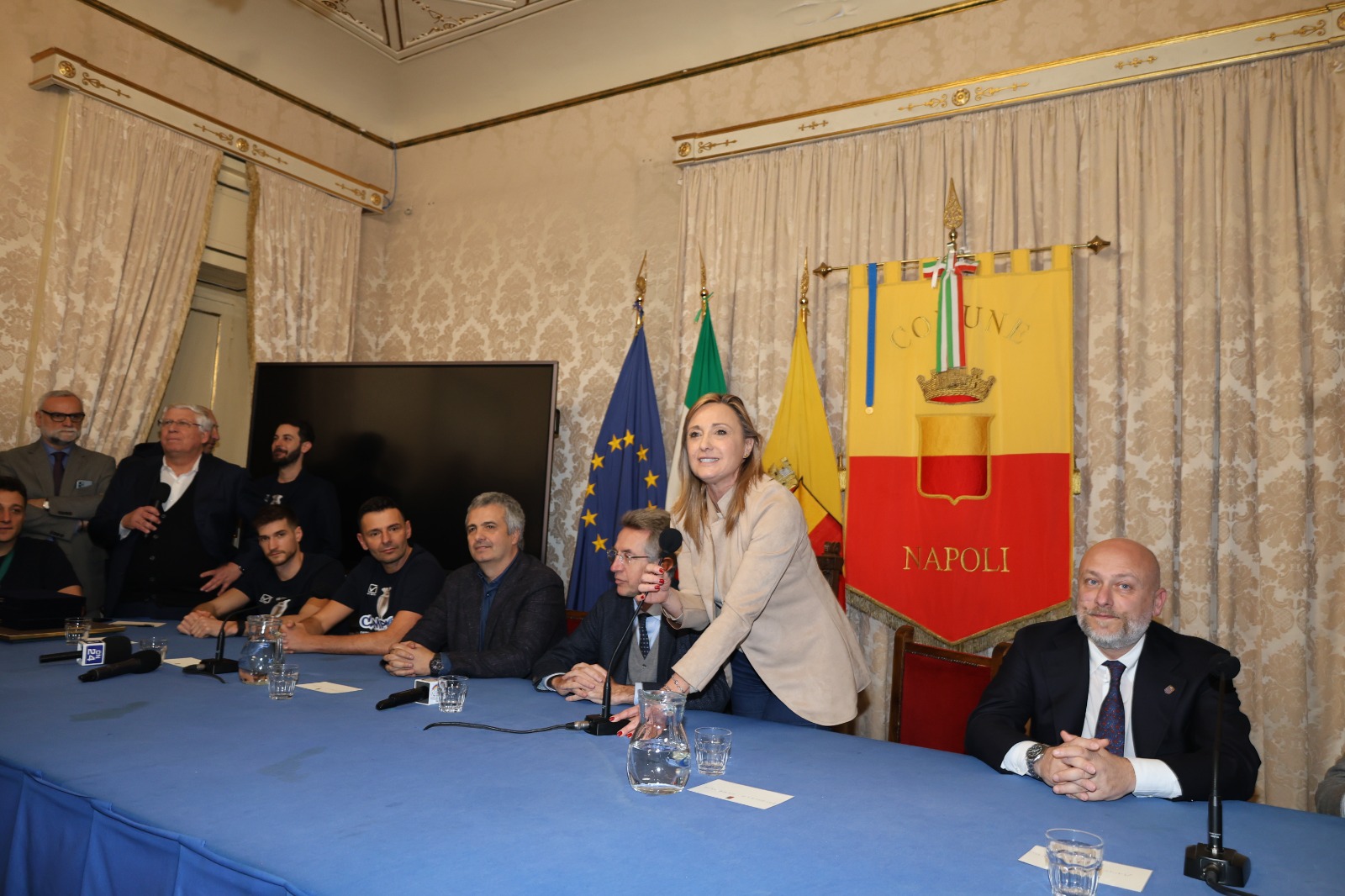 Premiata in Comune la Gevi Napoli basket