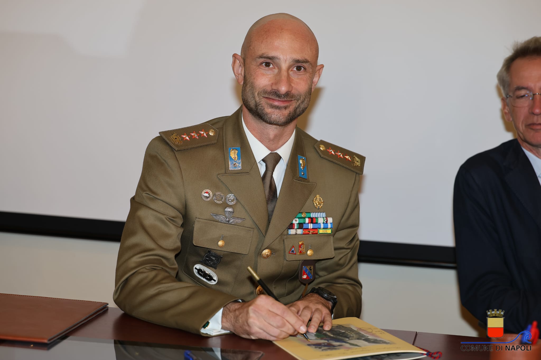 Nunziatella, cerimonia di presentazione della statua dell'allievo e del calendario 2025