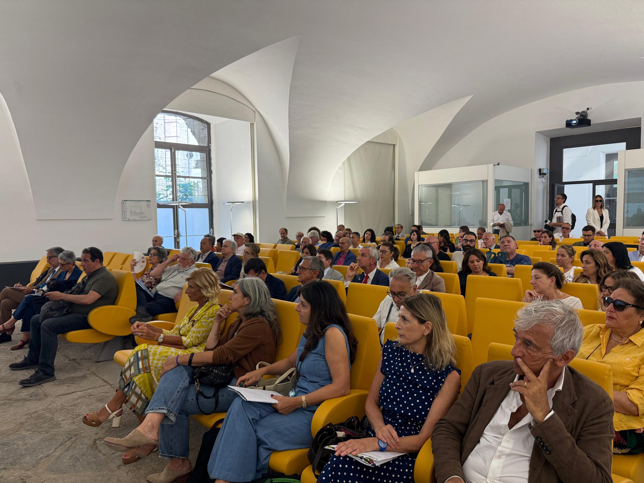 Oltre l’emergenza abitativa: il nuovo Piano urbanistico del comune di Napoli