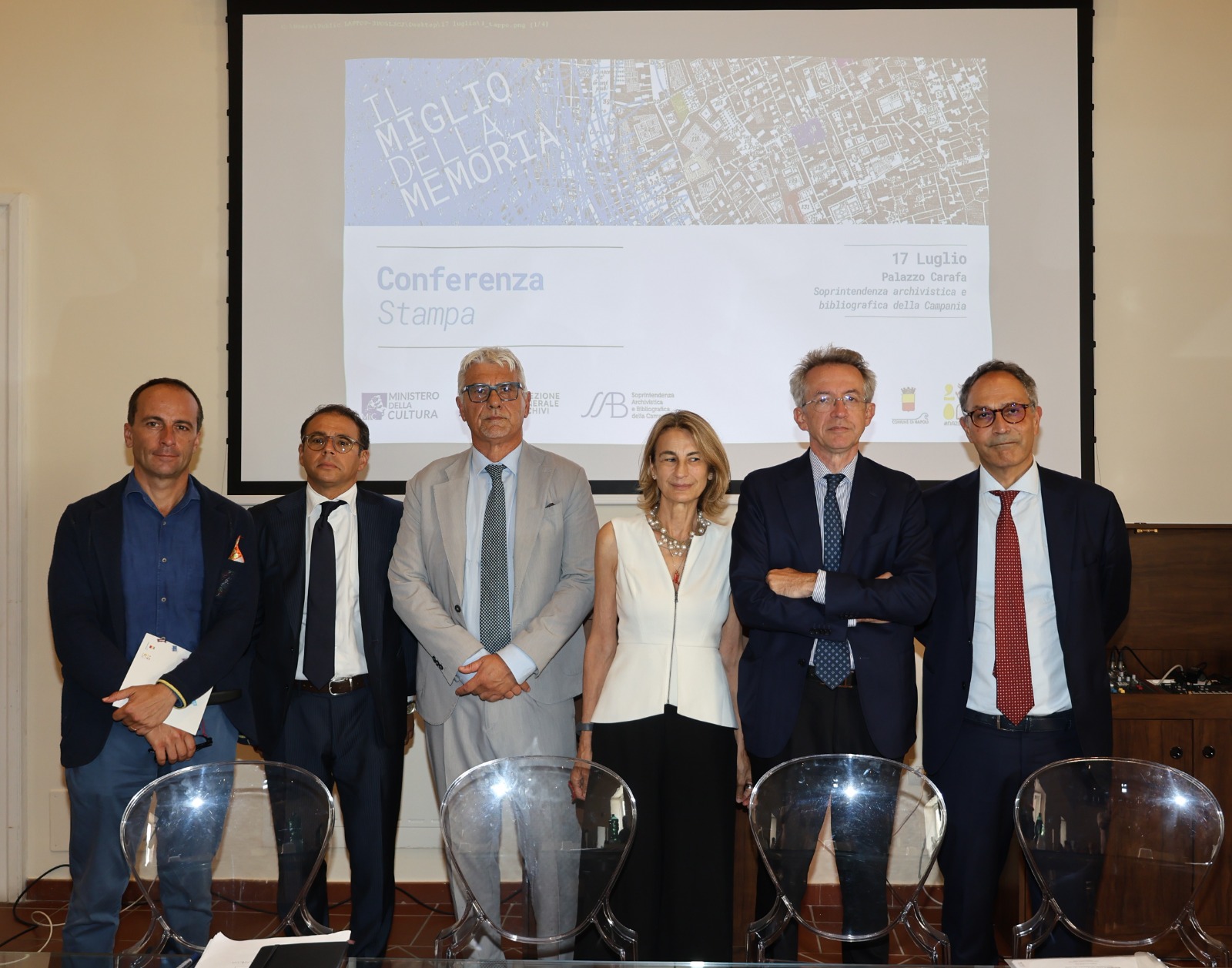 Miglio della Memoria per Napoli 2500, "Mischiamo le carte"