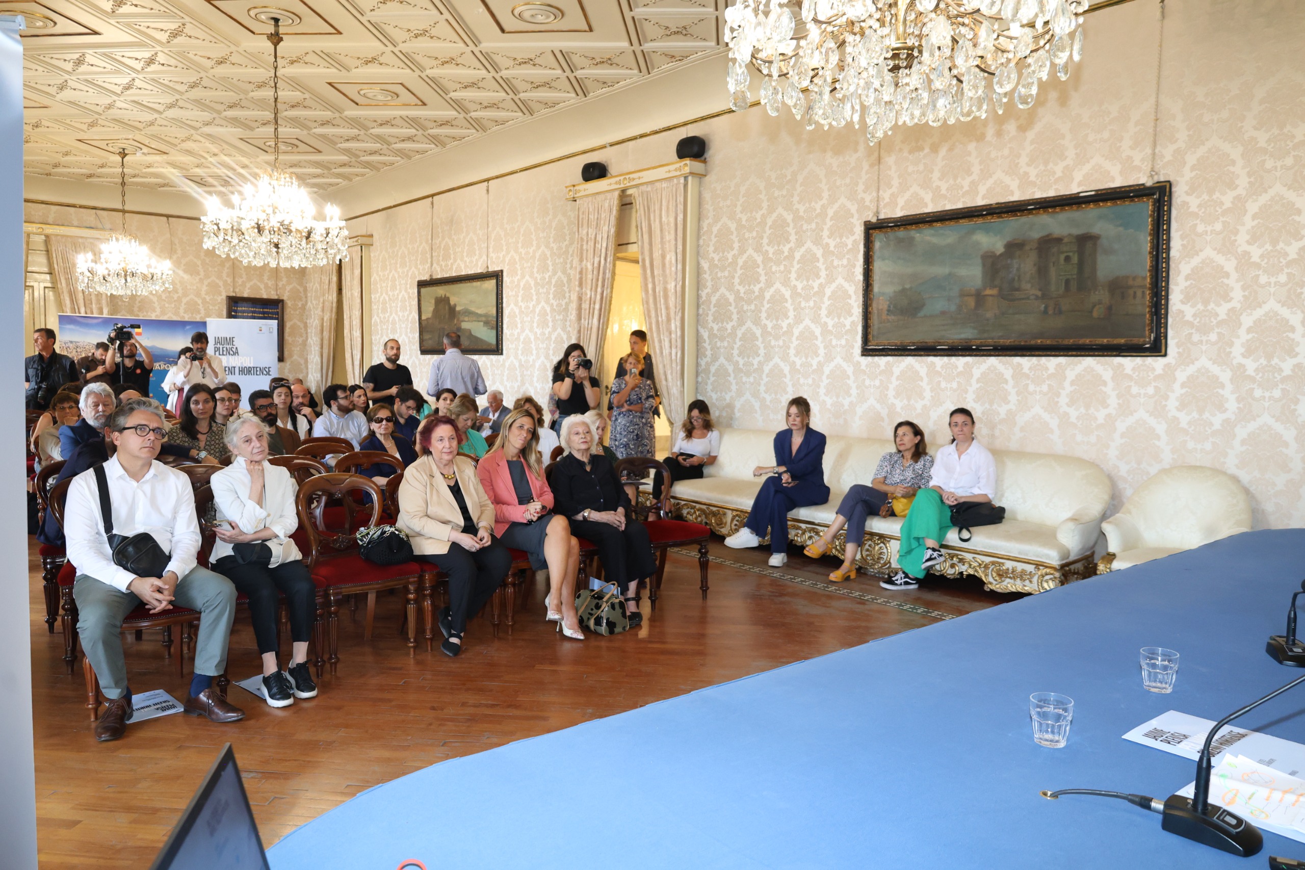 La conferenza di presentazione