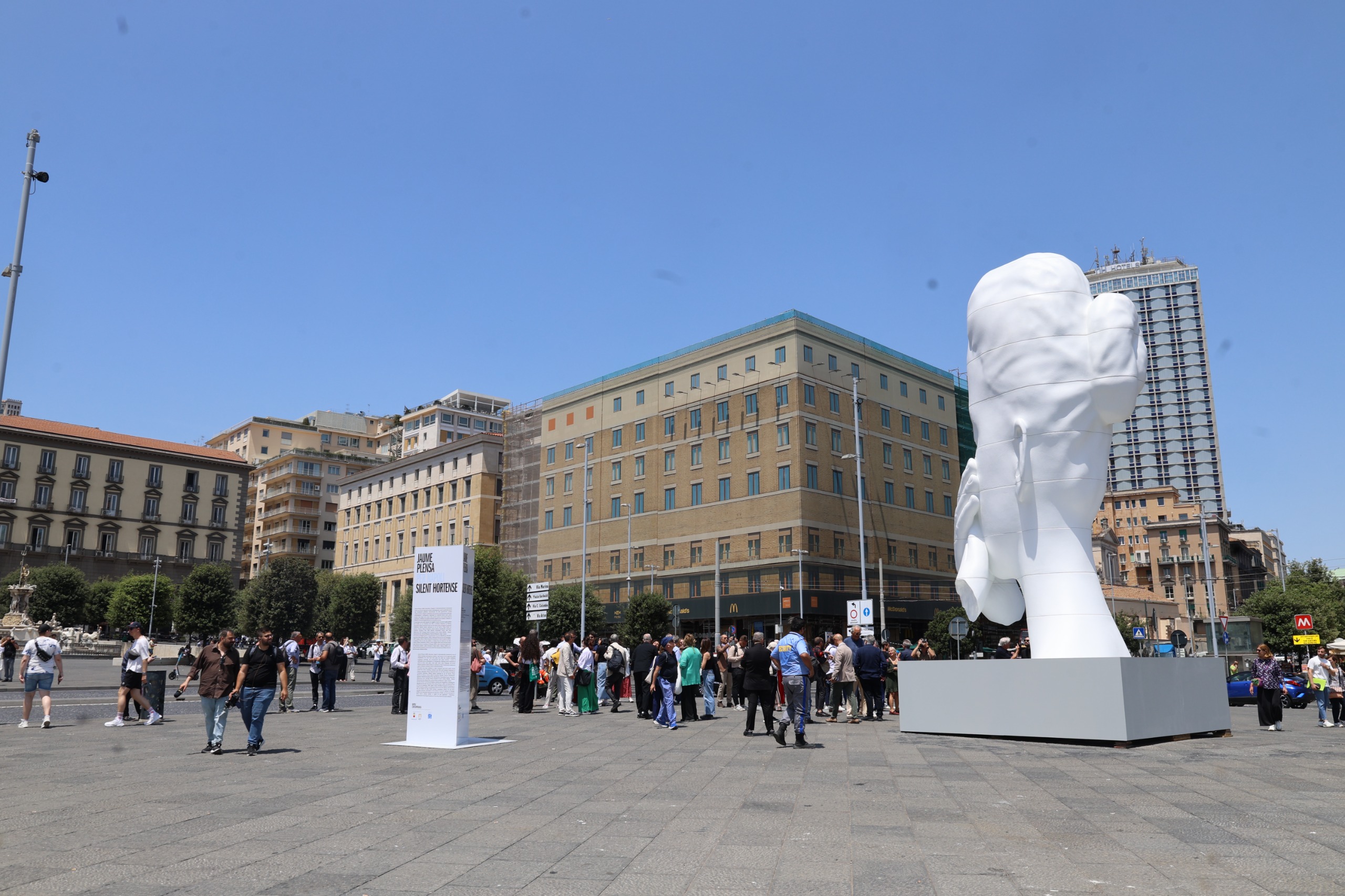 L'inaugurazione dell'opera