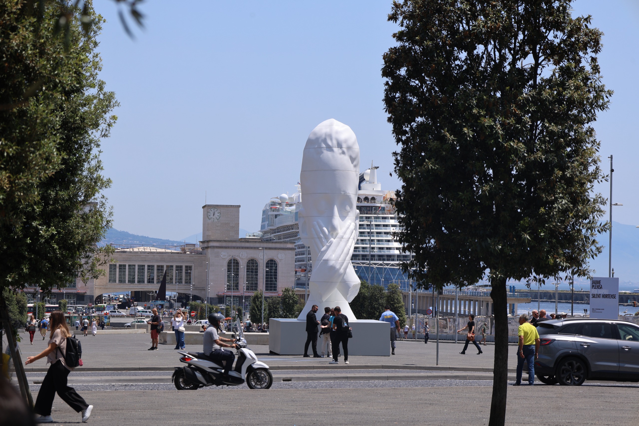 L'inaugurazione dell'opera